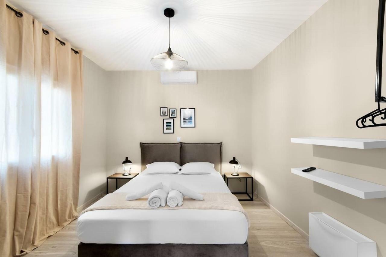 Villa Alexandra Nea Iraklia Ngoại thất bức ảnh
