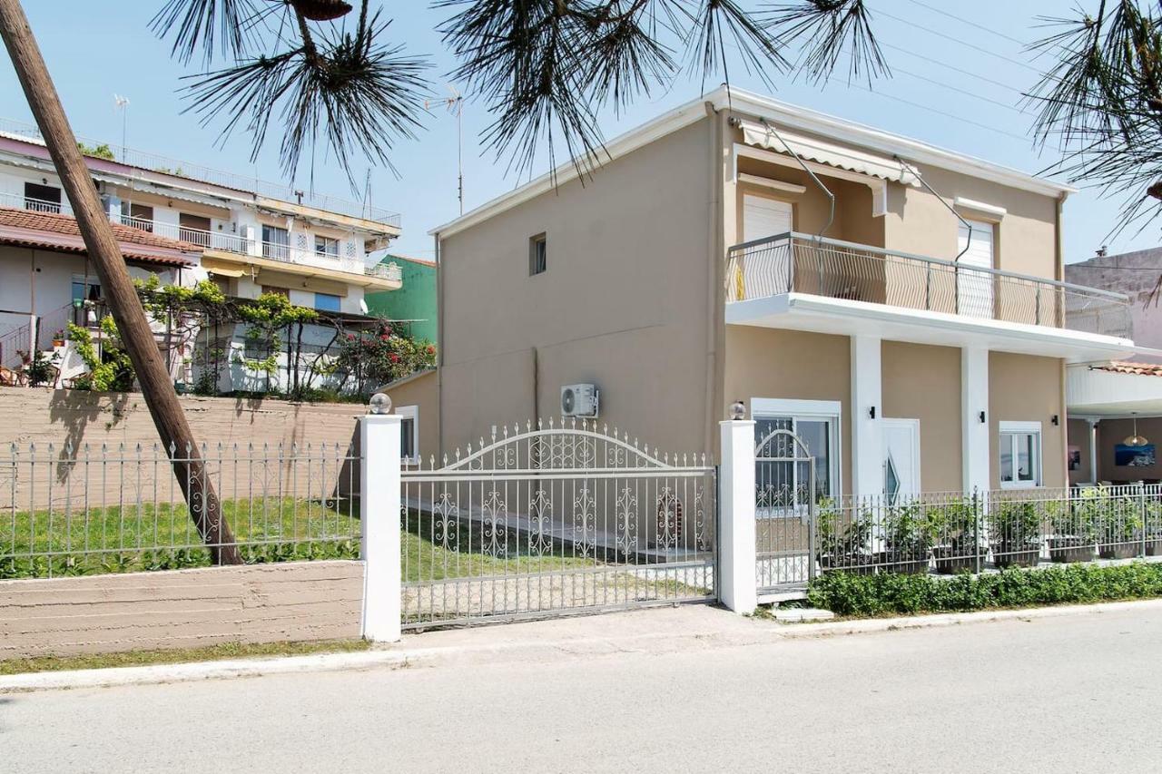 Villa Alexandra Nea Iraklia Ngoại thất bức ảnh